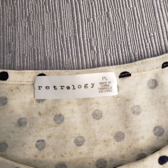 Womens NWT retrology Puffed Sleeve Top Size PL - Picture 6 of 11